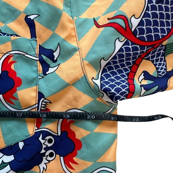 Negative Space Chinese Dragon Button-Down Shirt Size M - Picture 3 of 5